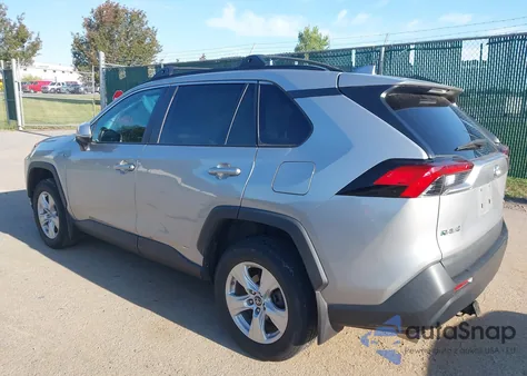 2020 Toyota Rav4 Le z USA, uszkodzony, nr VIN 2T3MWRFV3LW086038